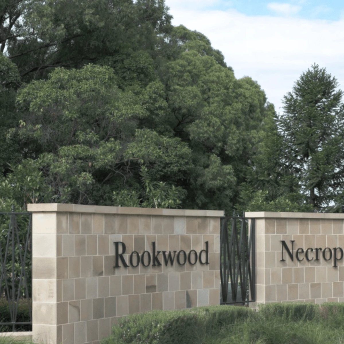 Rookwood Cemetery construction