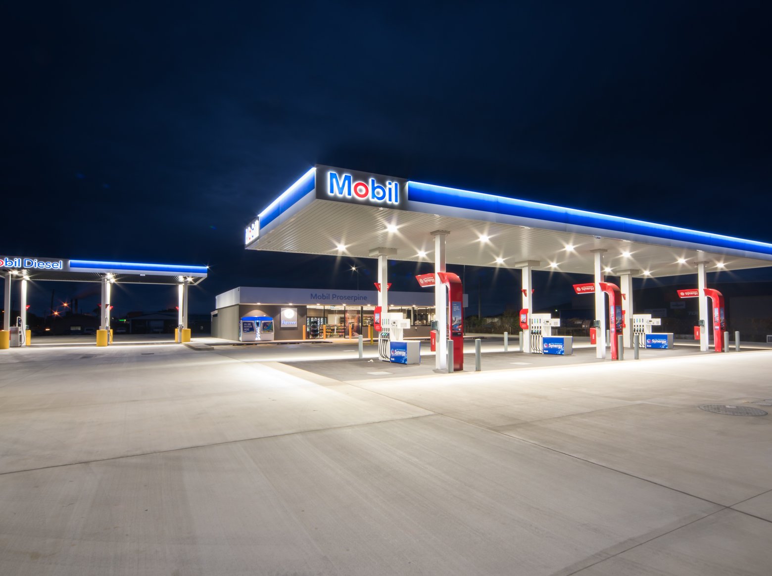 Properpine Mobil fuel station
				construction