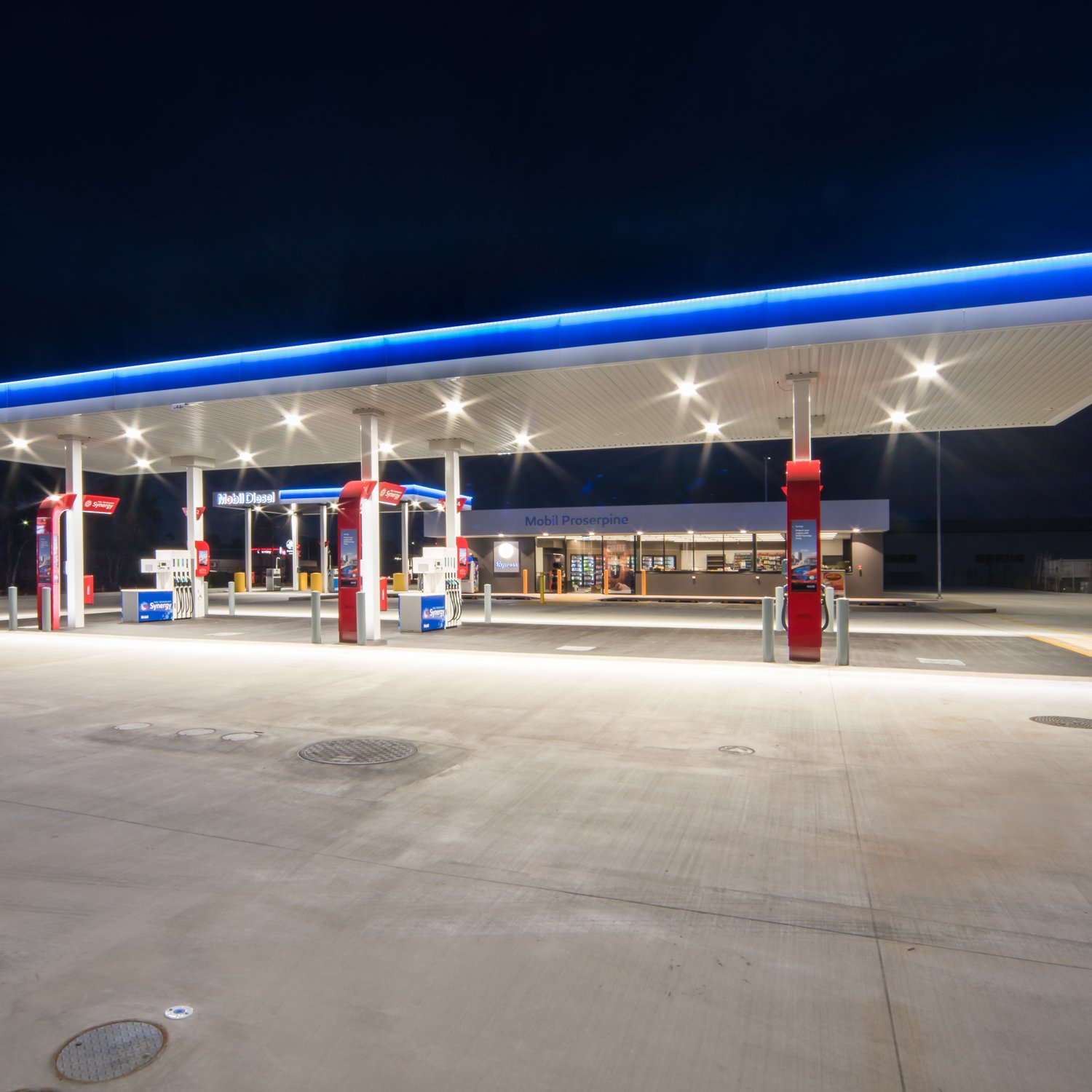 Proserpine Mobil
					construction